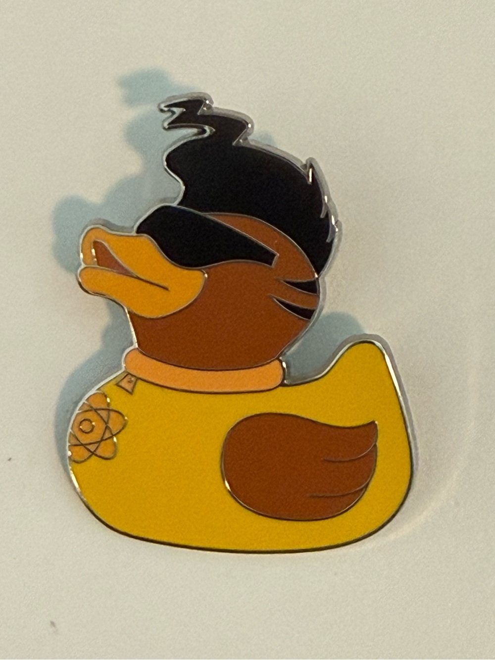 Disney duck pin - Powerline Duck